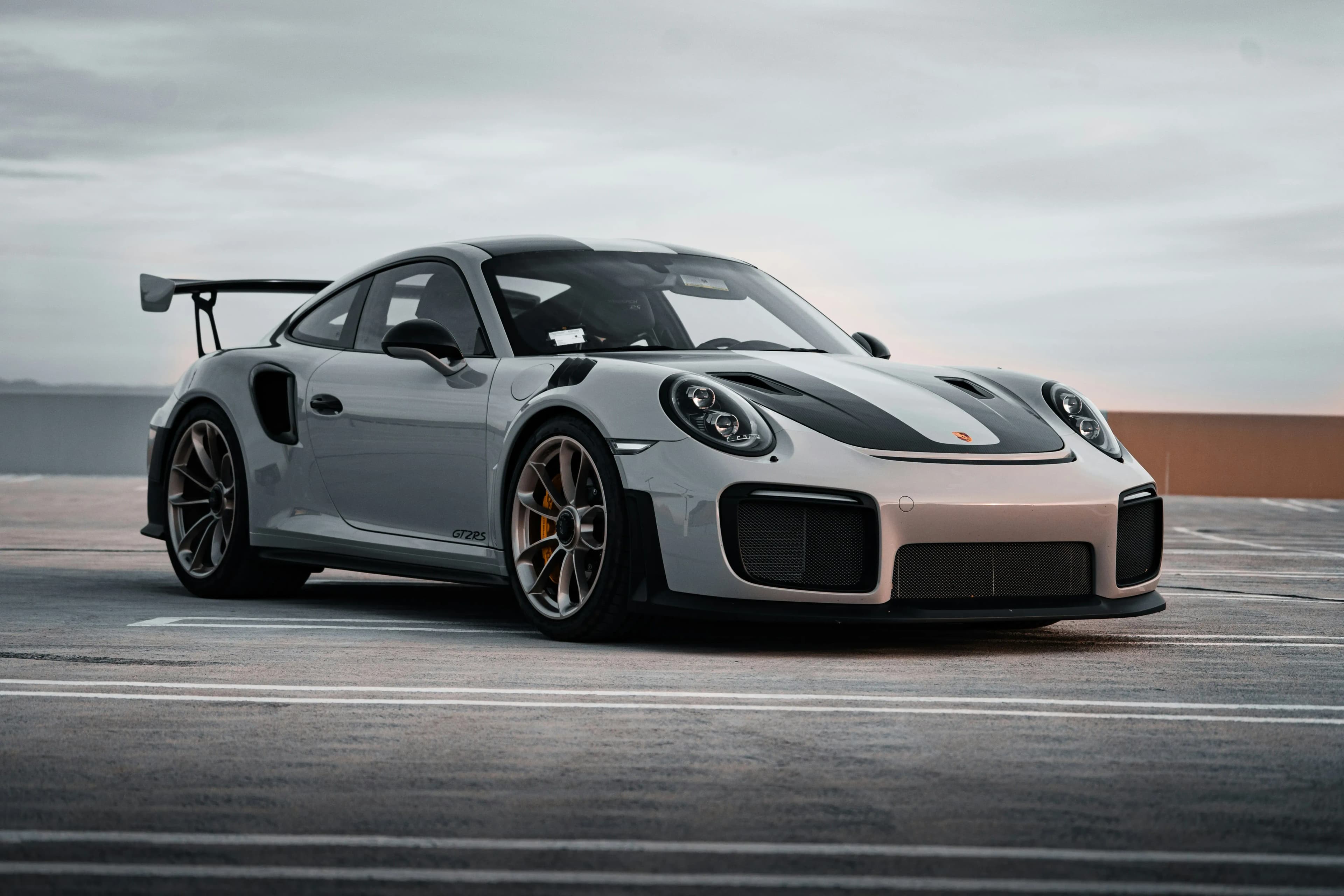 Porsche 911 GT2 RS